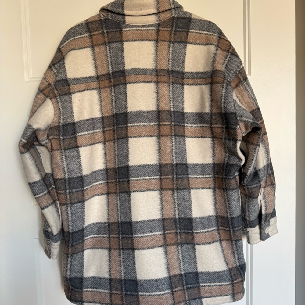 NWOT Abercrombie & Fitch Oversized Cozy Shirt Jacket - Picture 2 of 7